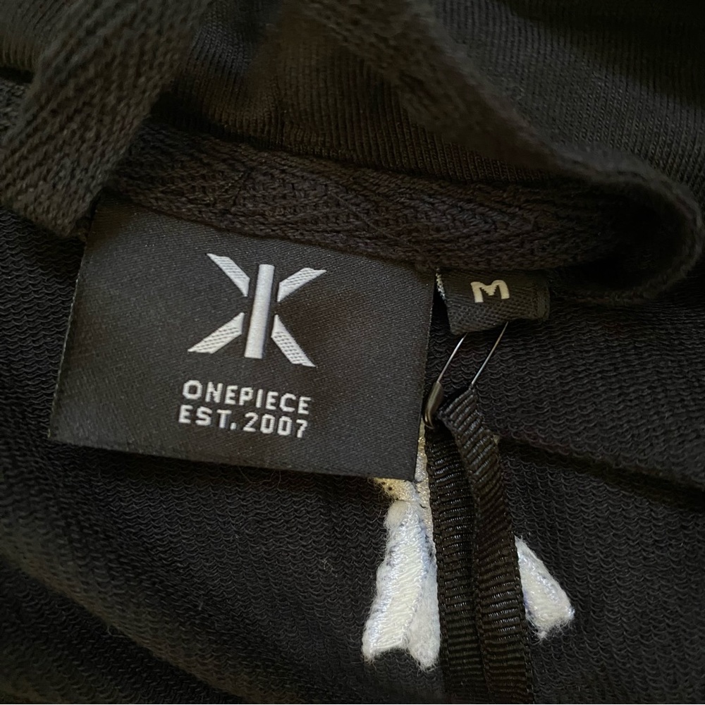ONEPIECE BLACK UNO JUMPSUIT lightweight ZIP UP HOODIE ONESIE - Picture 5 of 8